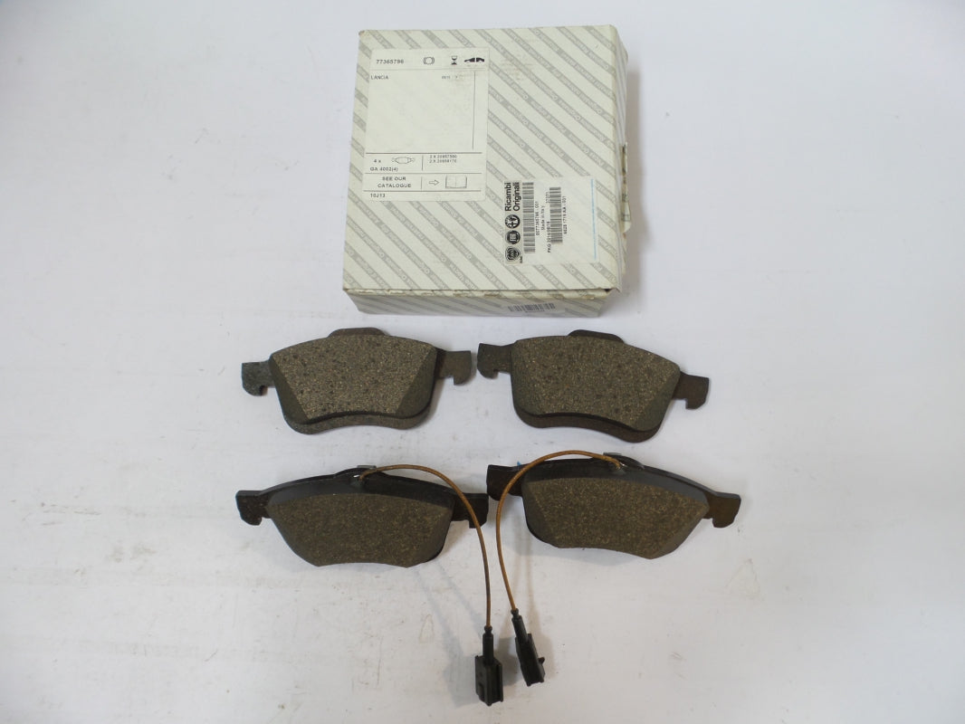 Original OE FIAT Bremsbeläge 77365796