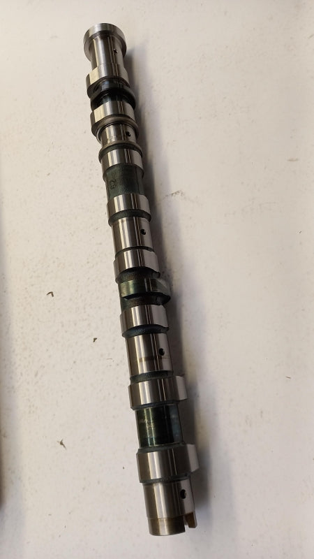 Original MERCEDES-BENZ W203 W204 W211 W212 W906 Nockenwelle A2710511801