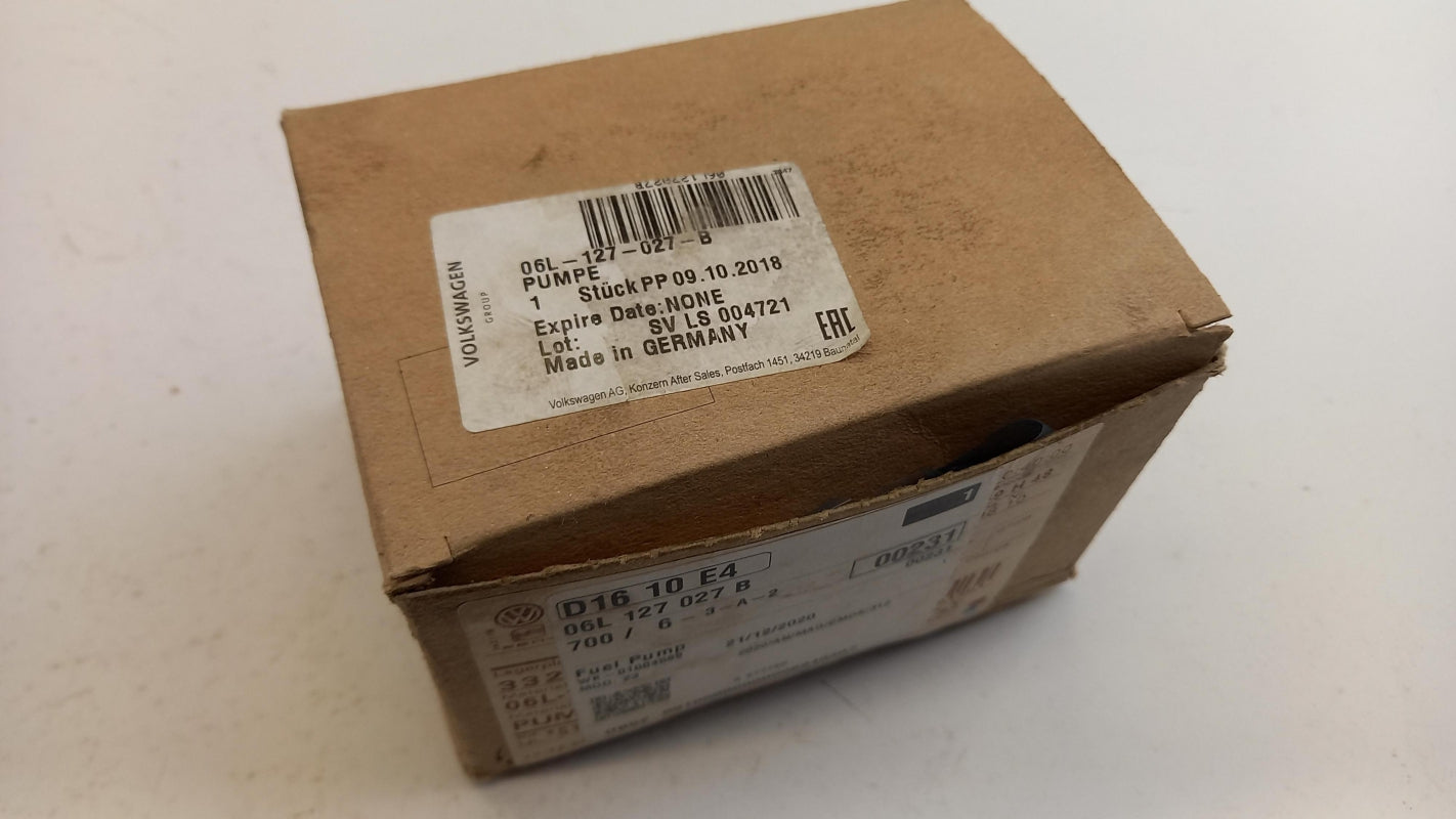 Original AUDI A3 A6 Avant A7 Sportback VW Golf 7 Einspritzpumpe 06L127027B