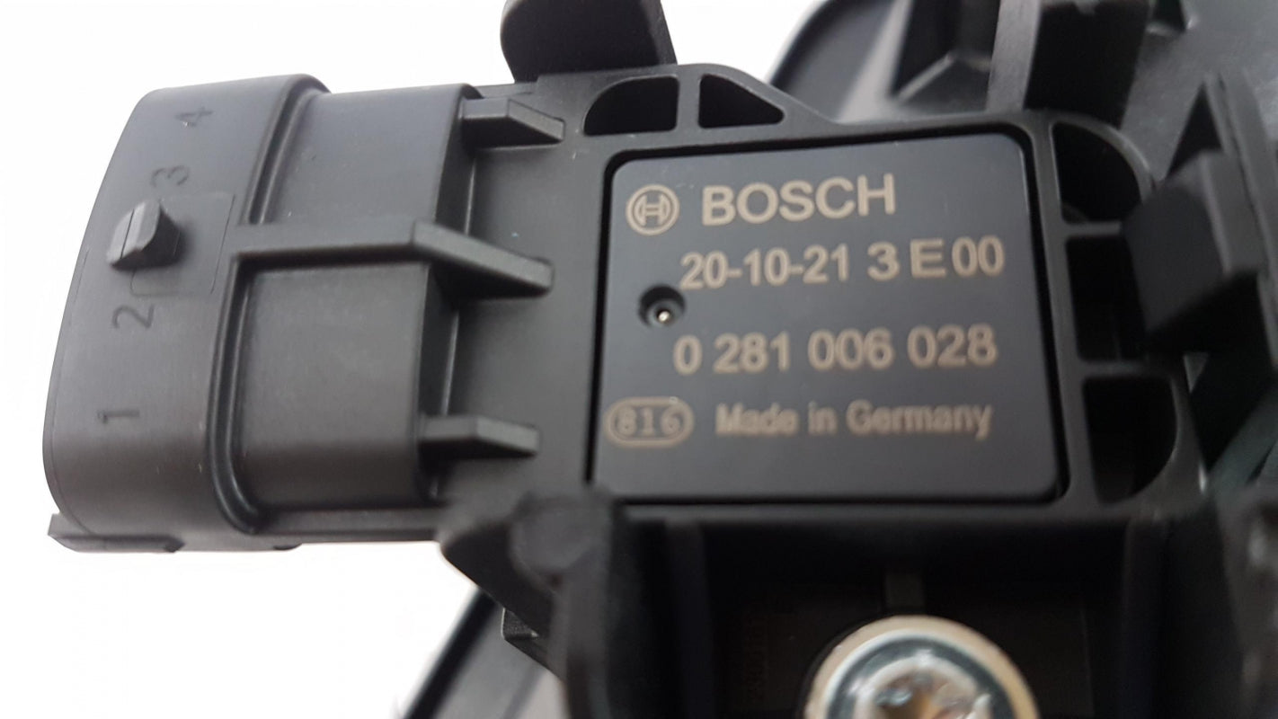 Original FIAT 500L Doblo Punto JEEP Renegade Ansaugkrümmer 1.6 CRD 55259084