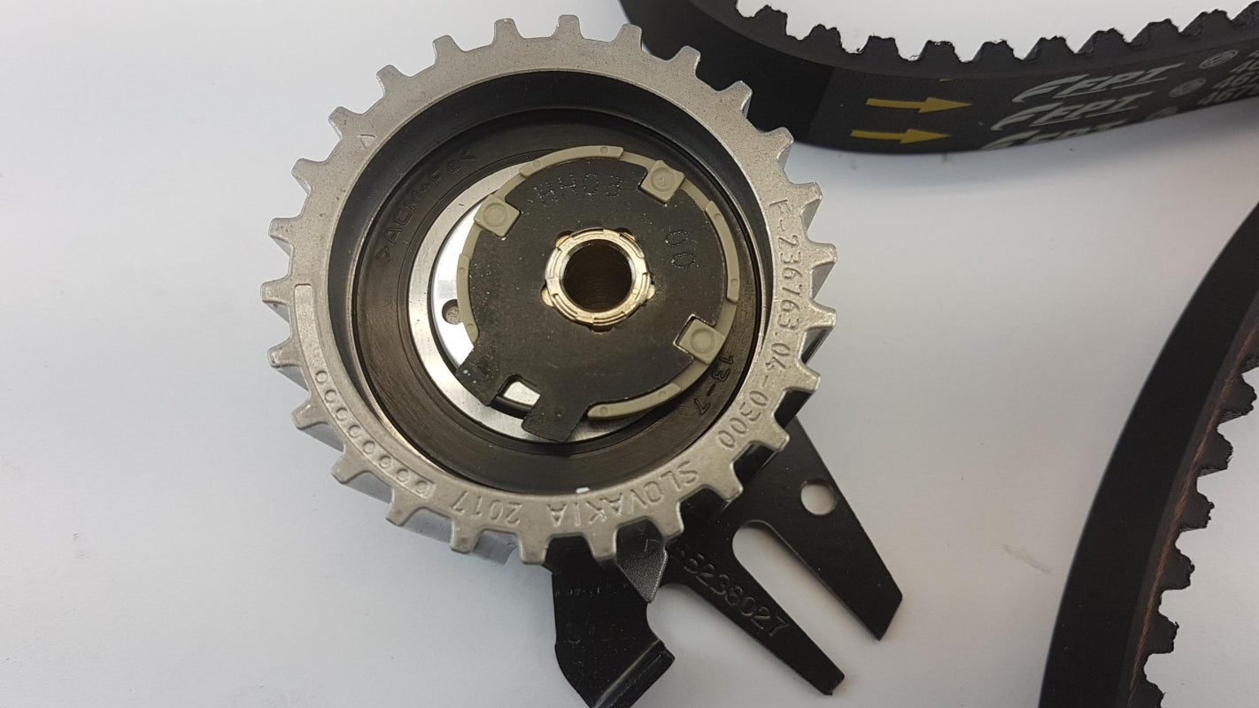 Original FIAT Nuova Bravo (07-14) Doblo (03-16) Zahnriemensatz 1.9 JTD 71736726