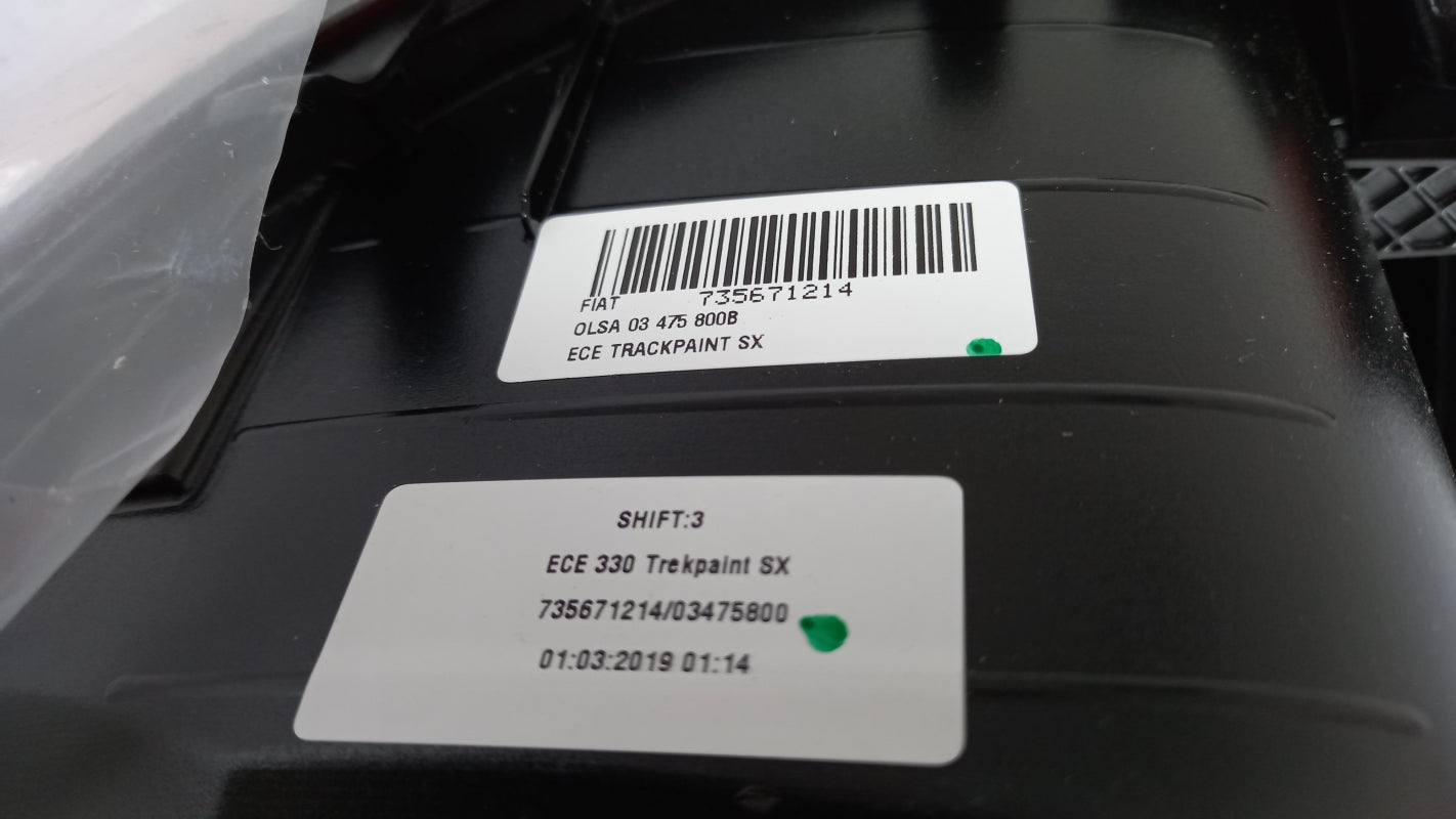 Original FIAT 500L Heckleuchte Rücklicht links 735671214