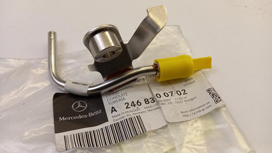 Original MERCEDES-BENZ C117 W176 W242 W246 Rohr A2468300702