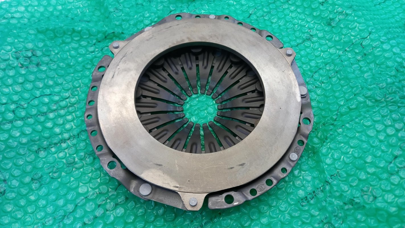 Original AUDI A4 8E A6 4B VW Passat B5 1.9TDI Kupplungsdruckplatte 038141117M