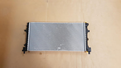 Original AUDI A1 (8X) VW Polo (6R) SKODA Fabia Rapid Wasserkühler 6R0121253A