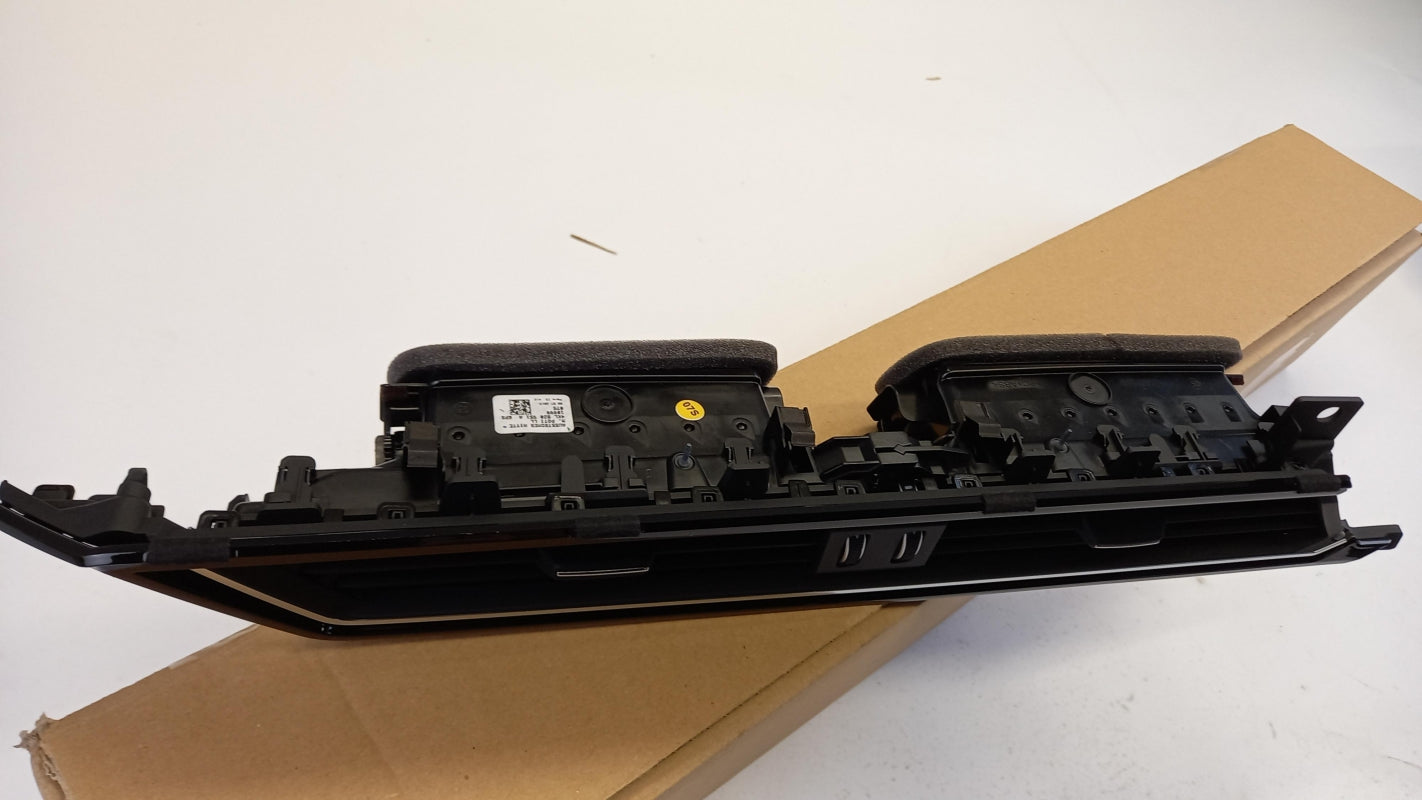 Original AUDI E-Tron GE Luftdüse Ausströmer soulschwarz mitten 4KL820951A6PS