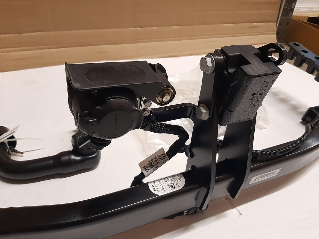 Original JAGUAR E-Pace 2017- tow bar J9C25670 
