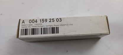 Original MERCEDES-BENZ W204 A207 C207 W211 W212 C219 Zündkerze A0041592503