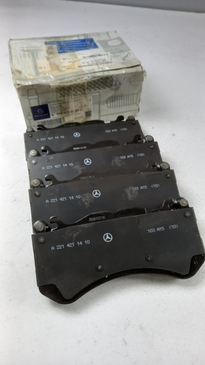Original MERCEDES-BENZ W221 C216 R230 Bremsbeläge vorne A005420662041