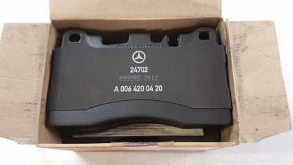 Original MERCEDES-BENZ C197 W212 W218 Bremsbeläge Bremsklötze hinten A0064200820