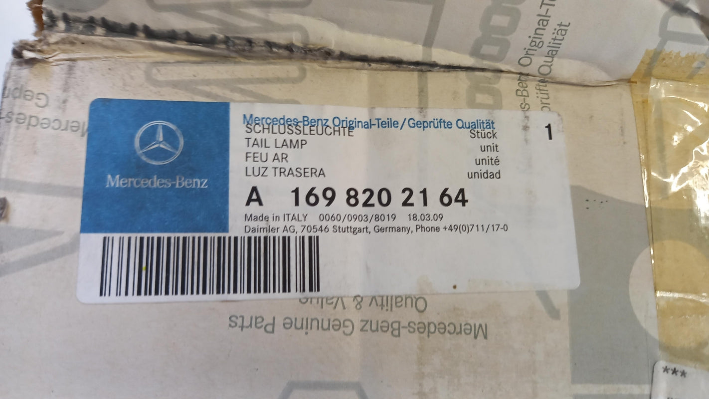 Original MERCEDES-BENZ W245 Heckleuchte hell getönt links A1698202164