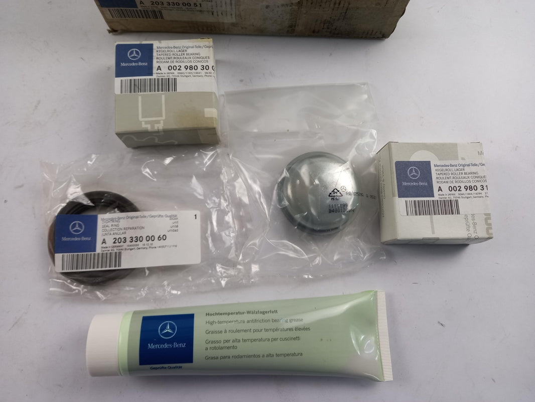 Original OE MERCEDES-BENZ Radlagersatz A2033300051