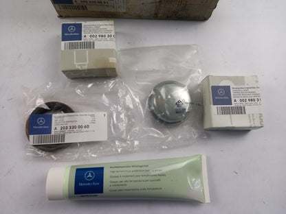 Original OE MERCEDES-BENZ Radlagersatz A2033300051