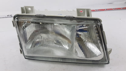 Original MERCEDES-BENZ W901 W902 W903 W904 Hauptscheinwerfer rechts A9018200261