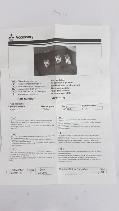 Original OE MITSUBISHI Pedalauflagen MZ313109
