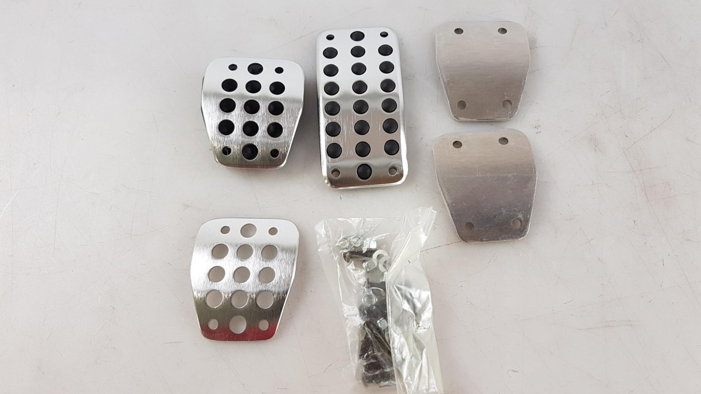 Original OE MITSUBISHI Pedalauflagen MZ313109