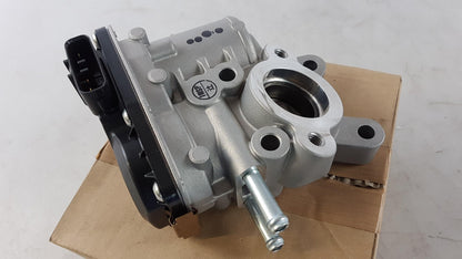 Original NISSAN Cabstar F24 Frontier Navara D40 2.5 dCi AGR-Ventil 14710EC00D