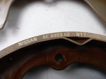 Original NISSAN NV200 Bremsbackensatz hinten D4060JX00A