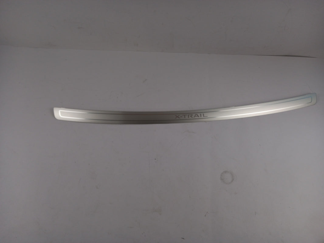 Original NISSAN X-Trail (T32) '14-'17 Stoßstange Schutz Aluminium KE9674C530