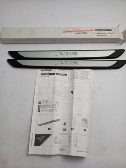 Original NISSAN Juke (F16) 2019- Einstiegsleisten Satz Beleuchtet KE9676P040