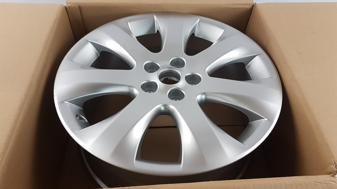 Original OPEL Astra-J Mokka Felge Scheibenrad 7JX17 sterling-silber 13259244
