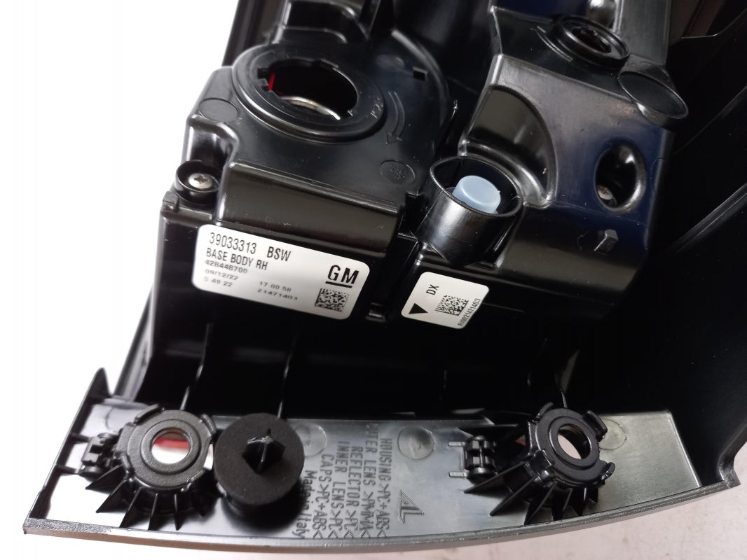 Original OPEL Zafira-C Tourer Heckleuchte Rückleuchte rechts 13386604