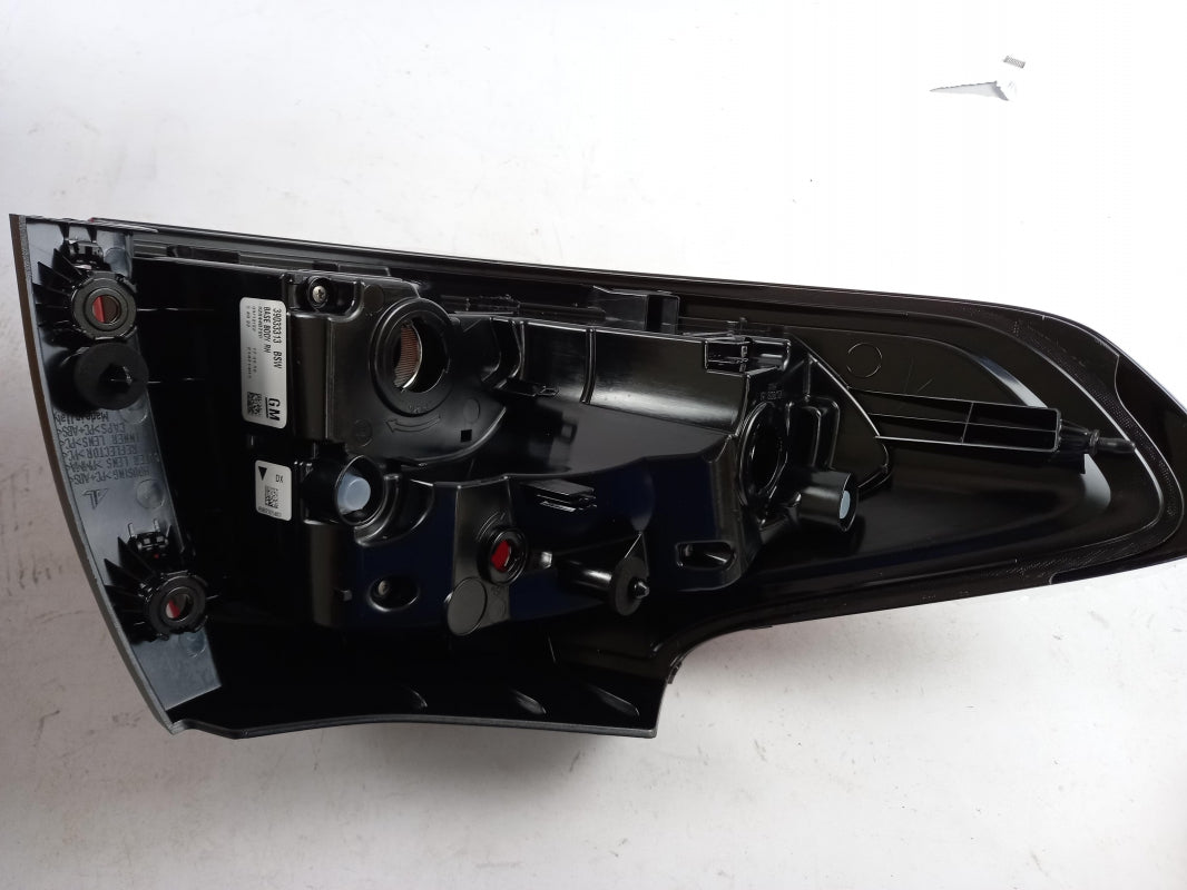 Original OPEL Zafira-C Tourer Heckleuchte Rückleuchte rechts 13386604