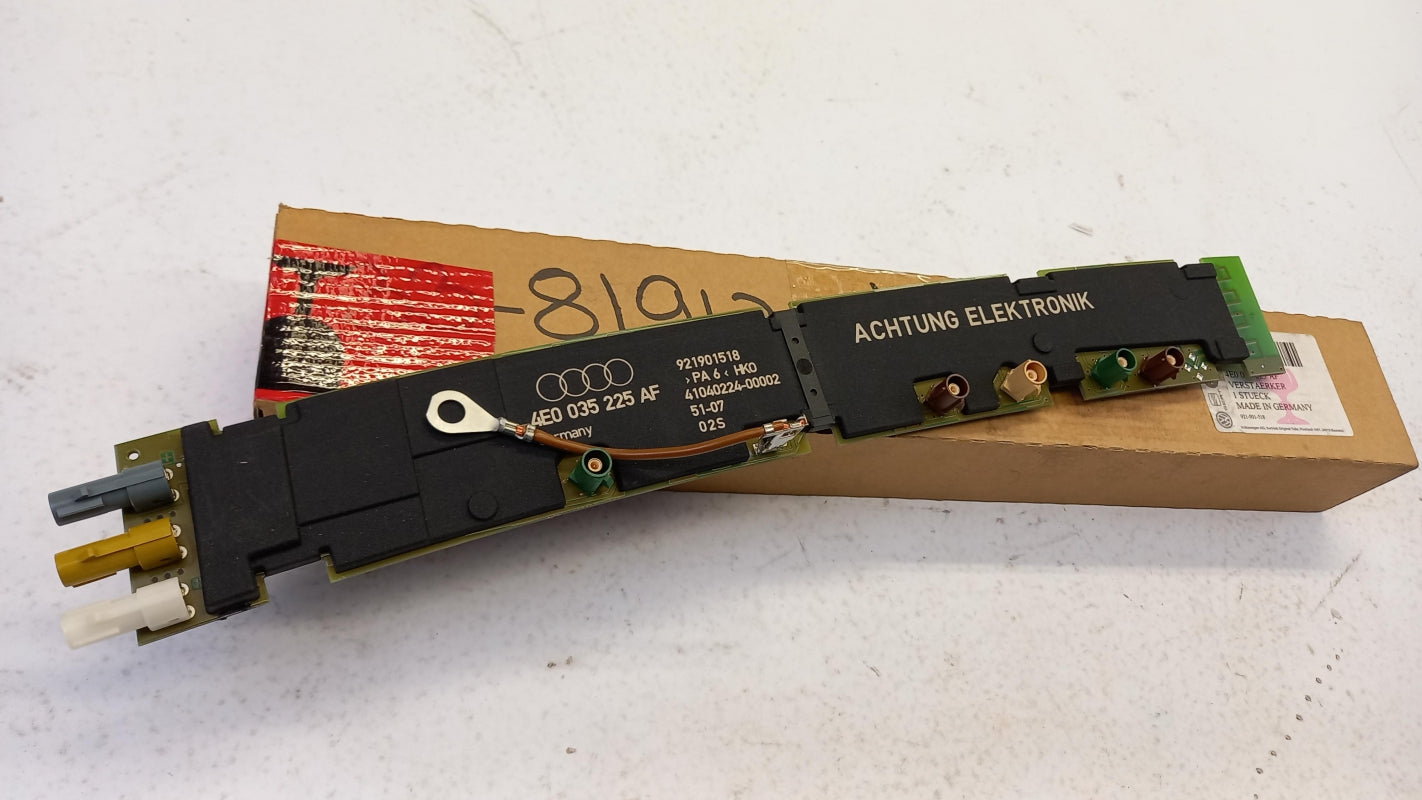 Original AUDI A8 (2004-2010) antenna amplifier TV reception left 4E0035225AF 
