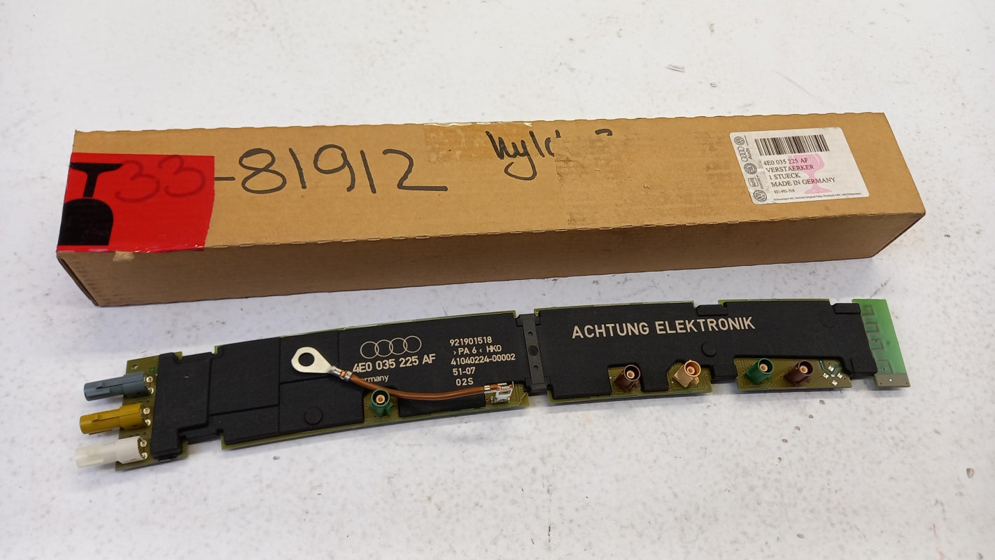 Original AUDI A8 (2004-2010) Antennenverstärker TV Empfang Links 4E0035225AF