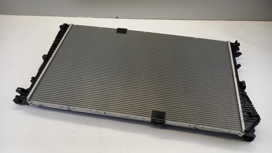 Original OPEL Vivaro-A Wasserkühler 93857125
