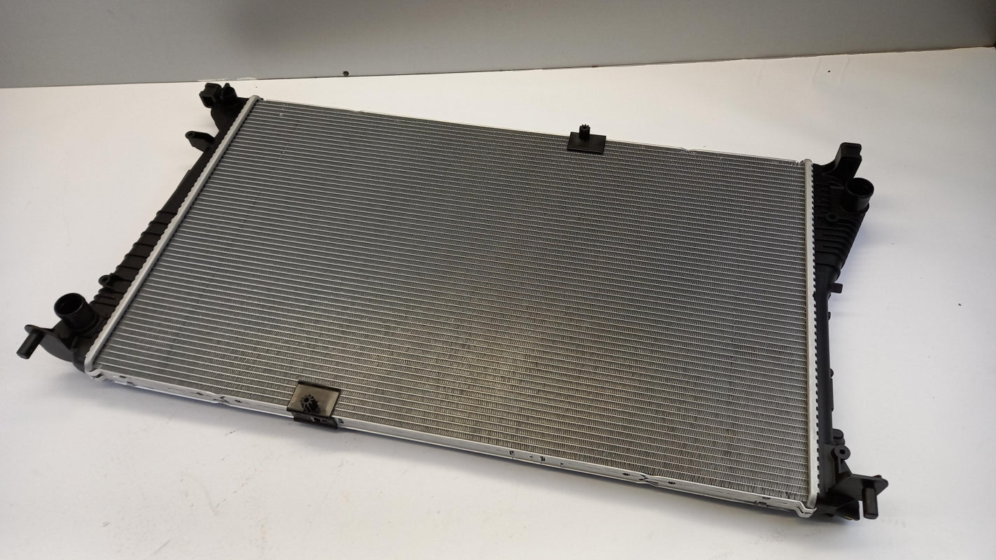 Original OPEL Vivaro-A Wasserkühler 93857125
