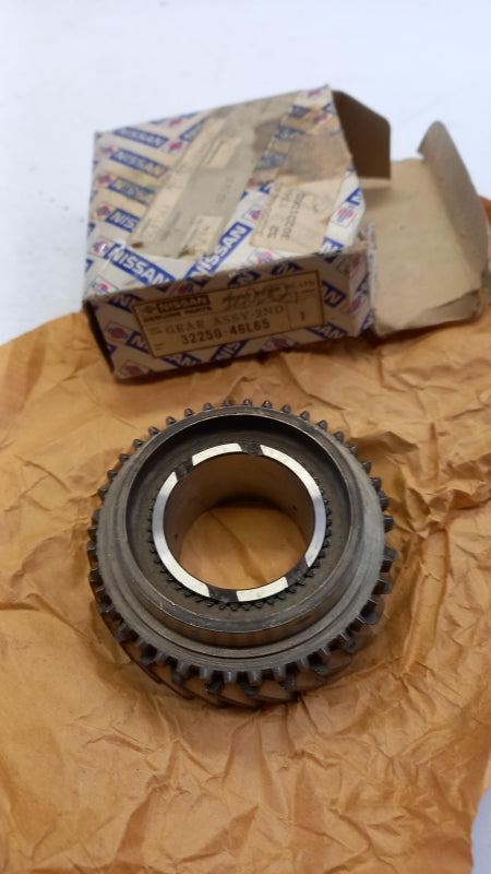 Original NISSAN King Cab D21 TR-X Leopard JF30 Getriebe Zahnrad 3225046L65