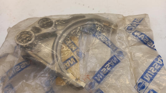 Original NISSAN Terrano Skyline NV350 300ZX Cabstar Schaltgabel 32819E9800