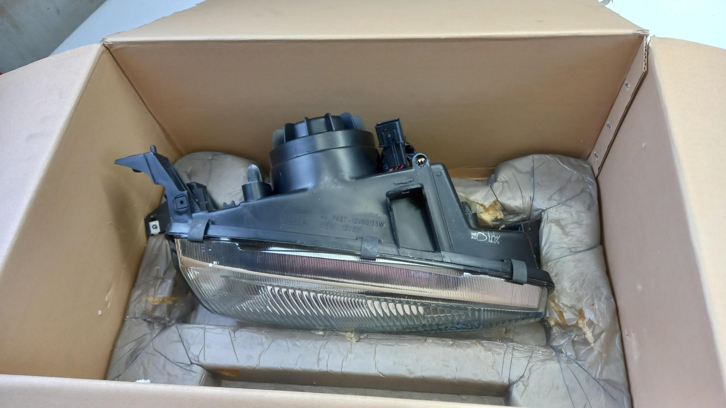 Original HYUNDAI Elantra 90-95 Frontscheinwerfer Scheinwerfer Rechts 9210628520