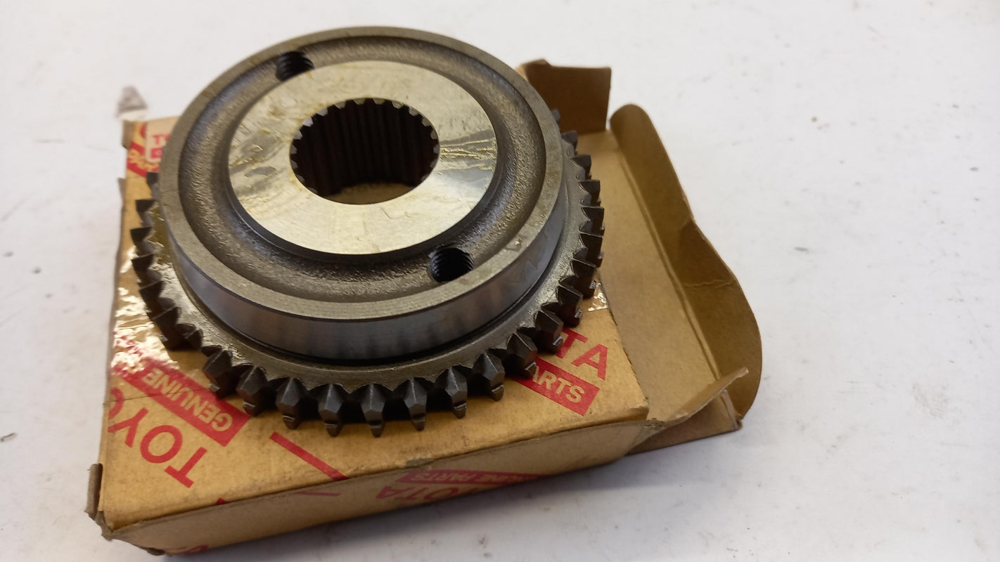 Original TOYOTA Hilux Land Cruiser Schaltgetriebe Synchronizer Kegel 3331835020
