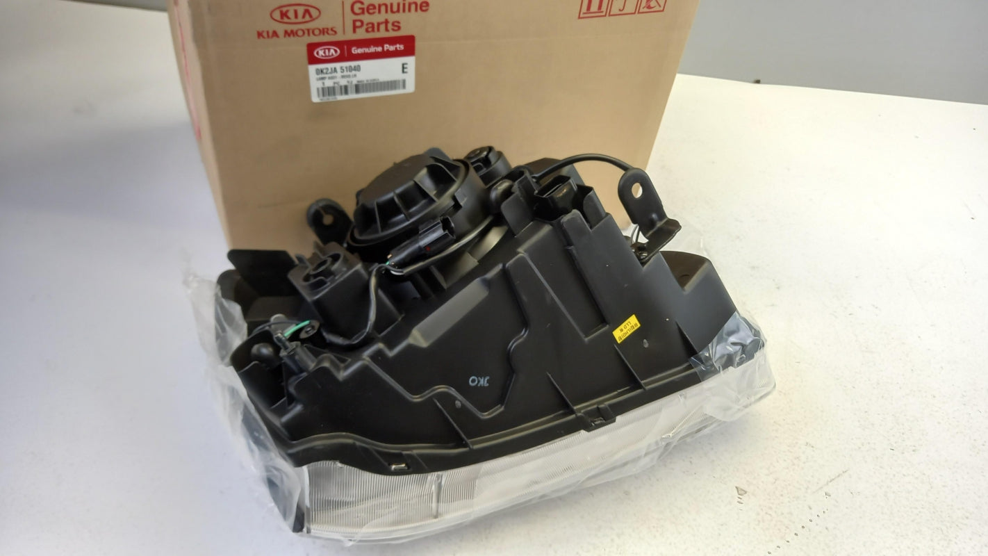Original KIA Carens II 2002-2006 Frontscheinwerfer Scheinwerfer Links 0K2JA51040
