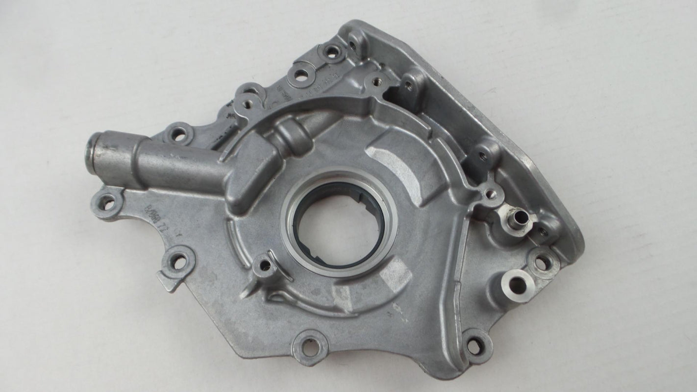 Original PEUGEOT 207 3008 5008 Bipper CITROEN C1-C5 XSara 1.6HDi Ölpumpe 1001F2