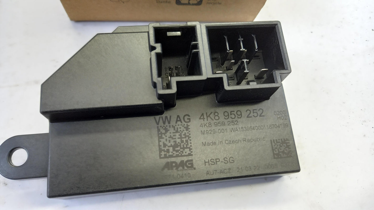 Original OE Volkswagen Steuergerät 4K8959252