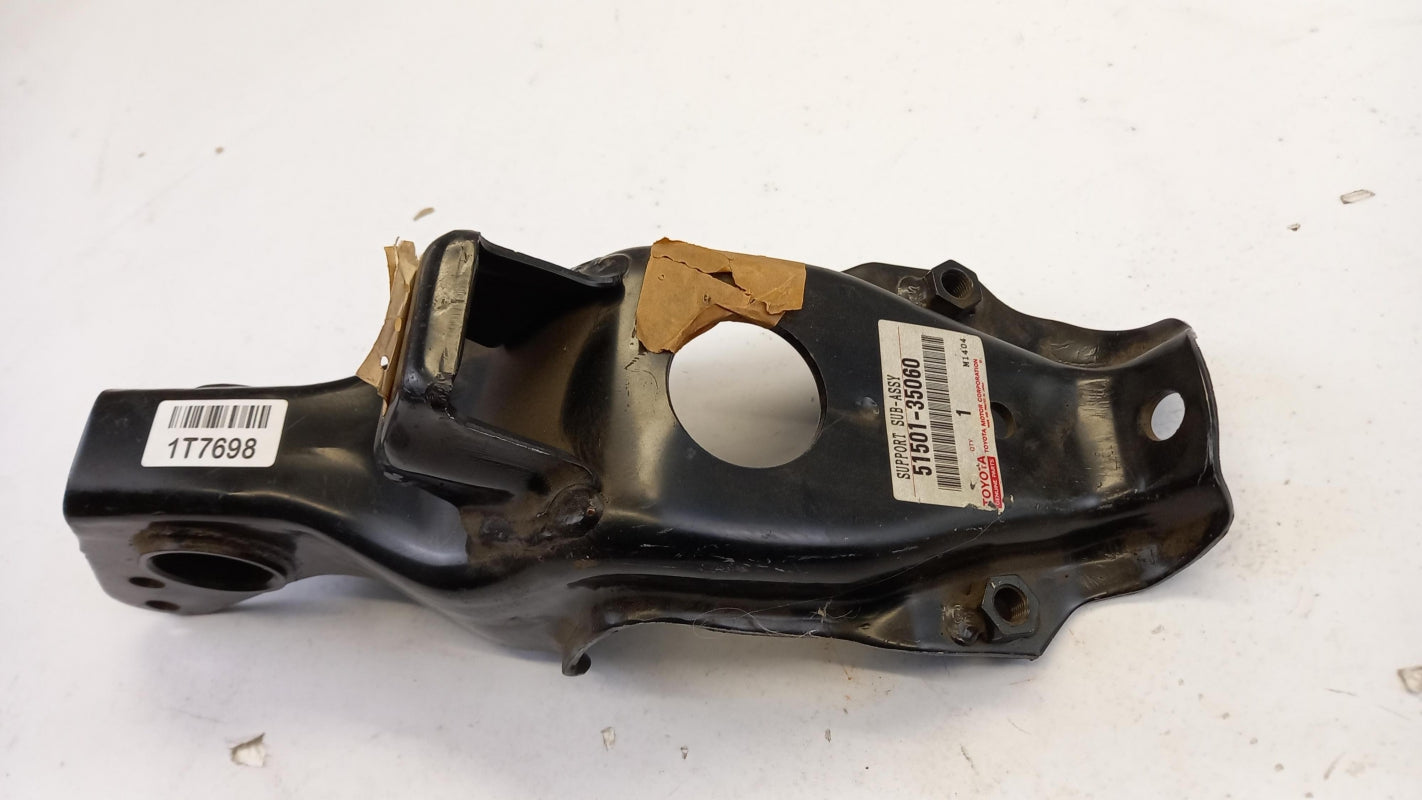 Original TOYOTA 4 Runner Hilux Querlenker Lenker Halter 5150135060