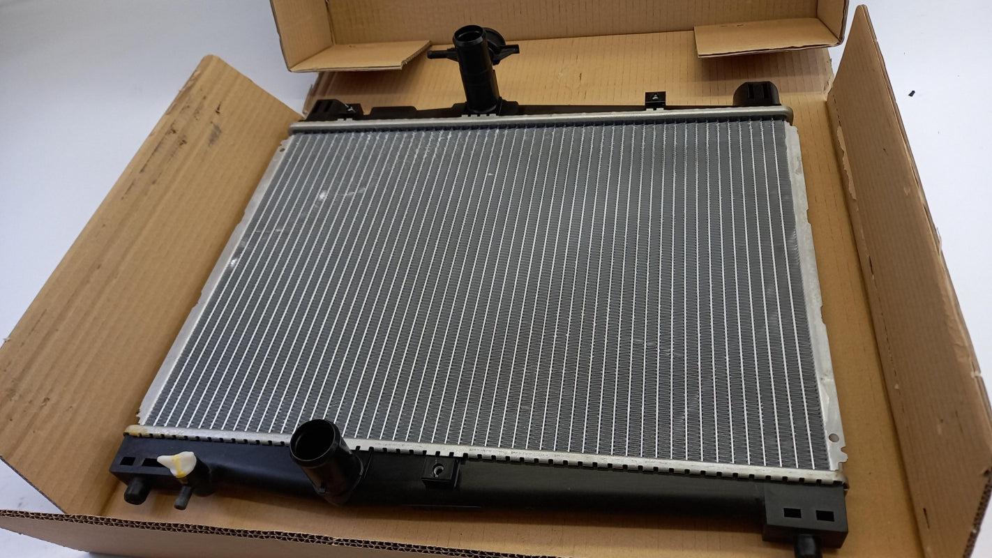 Original TOYOTA Yaris 1999-2003 Wasserkühler 16410YZZ01