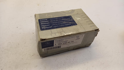 Original MERCEDES-BENZ E CL CLS S SL-klasse Bremsbeläge Hinteren A0044204420