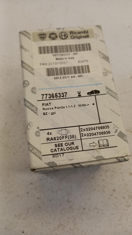 Original FIAT Panda Scheibenbremse Bremsbeläge vorne 77365337