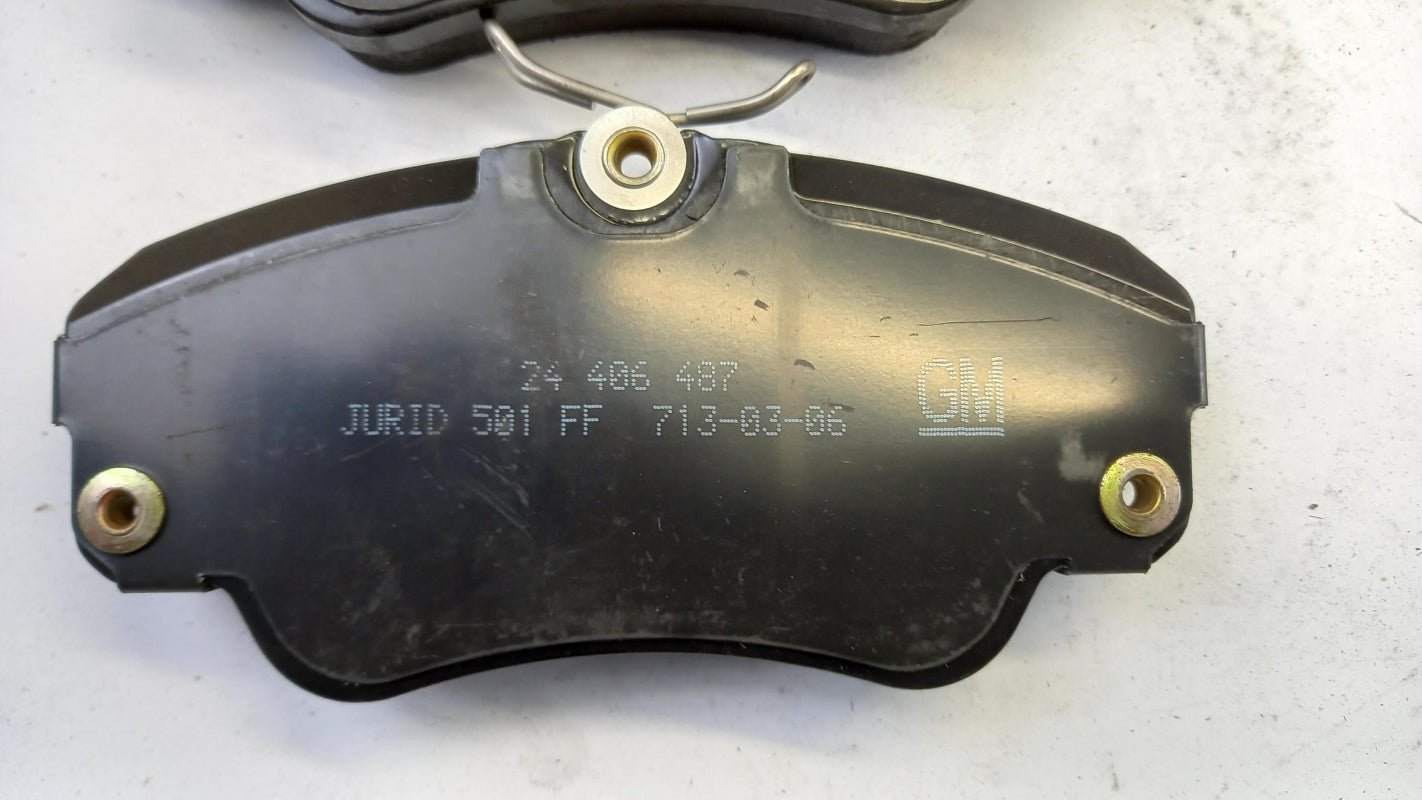 Original OPEL Omega-B Bremsbeläge Satz Vorne 9195077