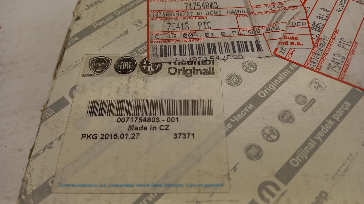 Original FIAT Bravo Stilo Bremsbeläge vorne 71754803