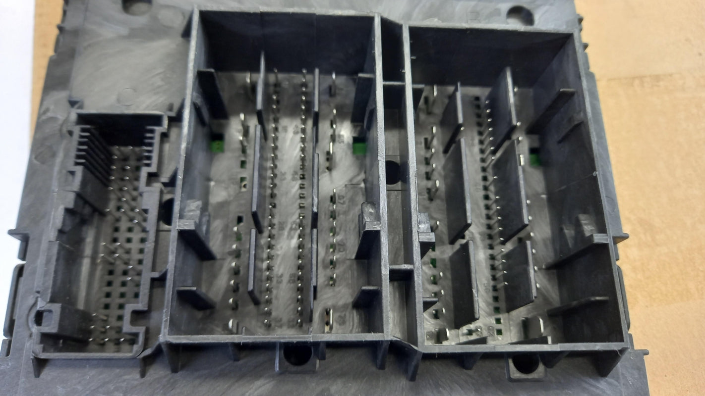 Original AUDI A4 A5 Q5 Q7 Steuergerät 8W0907063BH