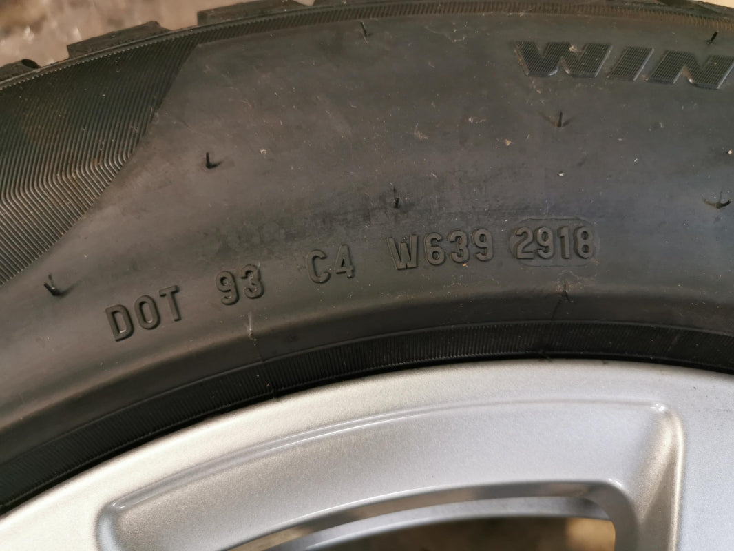 Original AUDI A6 (2019-) Winterkomplettrad 17 Zoll Links 4K00736478Z8