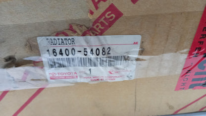 Original OE TOYOTA Wasserkühler 1640054082