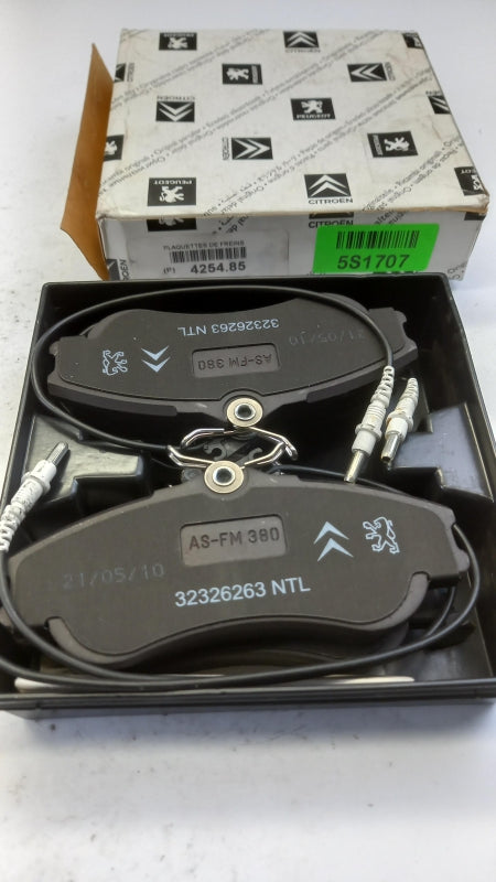 Original CITROEN Berlingo XSara Bremsbeläge Bremsklötze vorne 425485