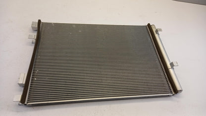 Original OE HYUNDAI/KIA Klimakondensator 976061R300