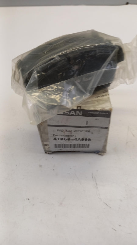 Original NISSAN Pixo (2009-2013) Bremsbeläge Satz Vorne 410604A00B